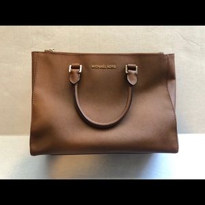 Michael Kors Large Savannah Leather satchel